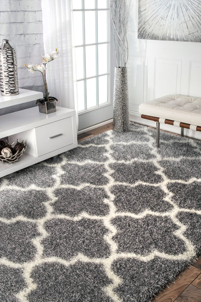 Classic Rectangular Gray Shag Rug (Multiple Sizes Available)