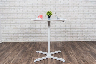 Classic 31" Round White Meeting Table w/ Pneumatic Lift